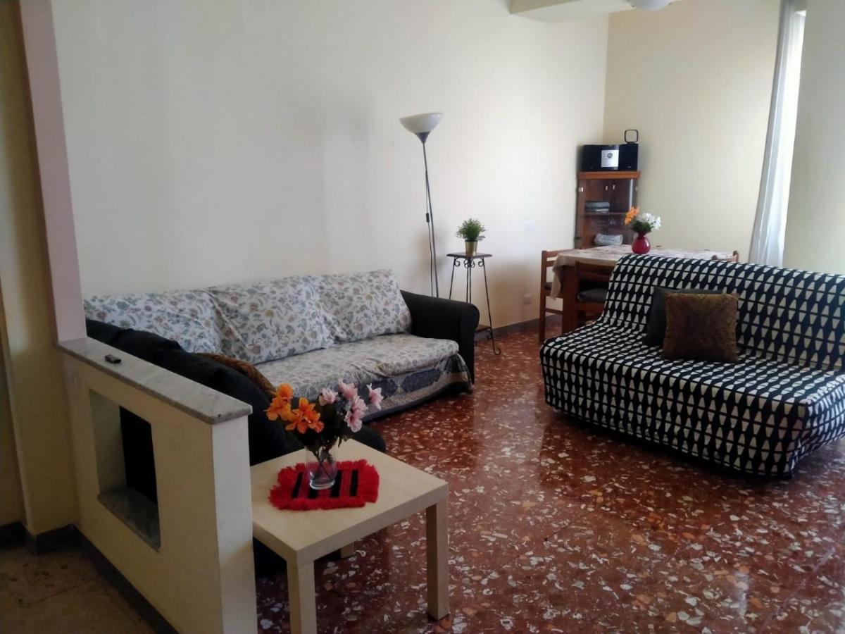 Happy House Mare Di Roma Villa Lido di Ostia Exterior photo