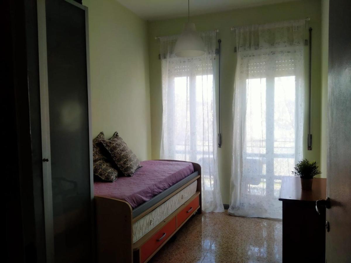 Happy House Mare Di Roma Villa Lido di Ostia Exterior photo