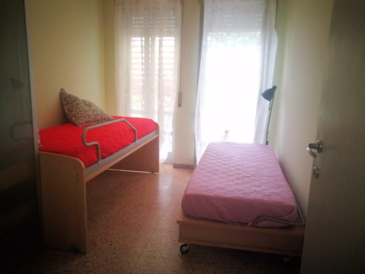 Happy House Mare Di Roma Villa Lido di Ostia Exterior photo